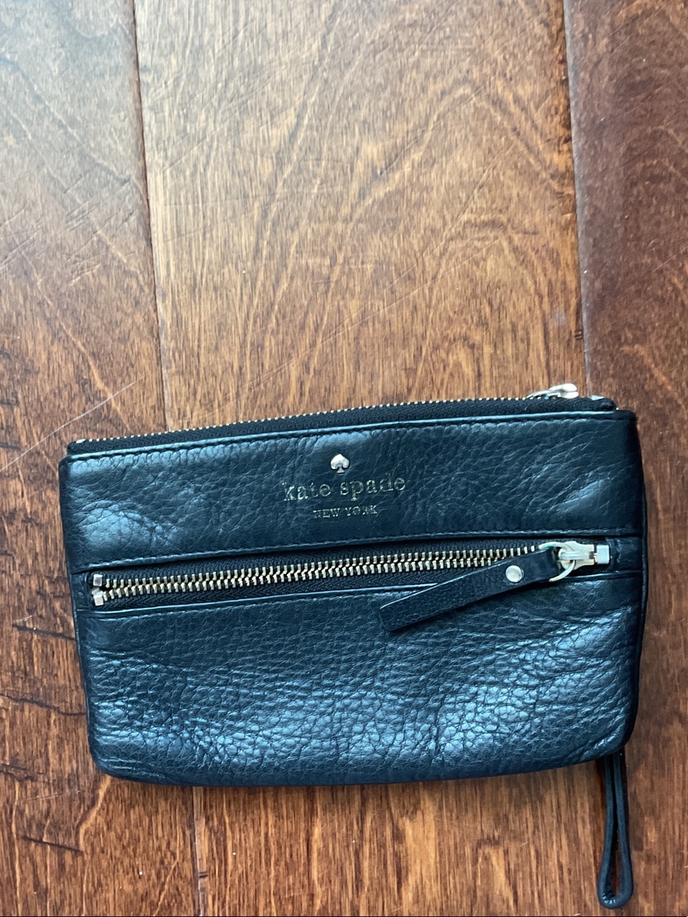 kate spade black leather zip wristlet with gold hardware